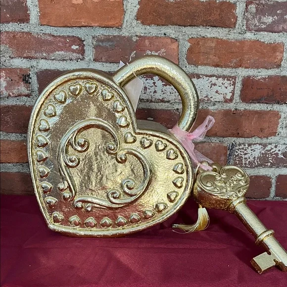 Rachel Zoe Gold Heart Lock with Key Design - Picture 5 of 10